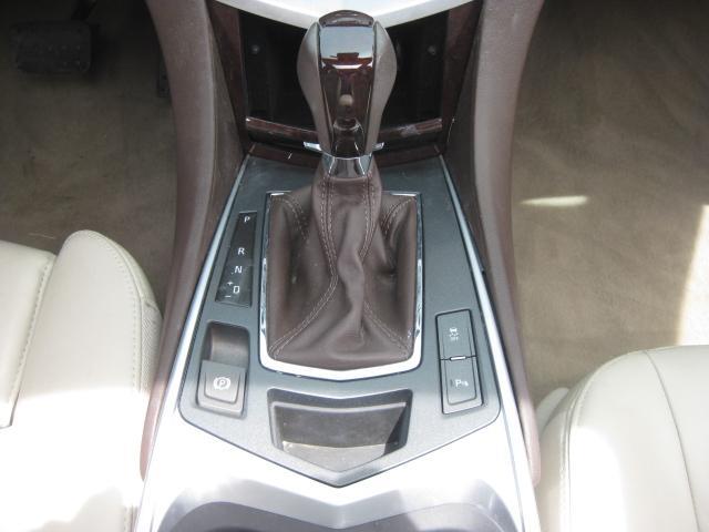 Cadillac SRX 2011 photo 10