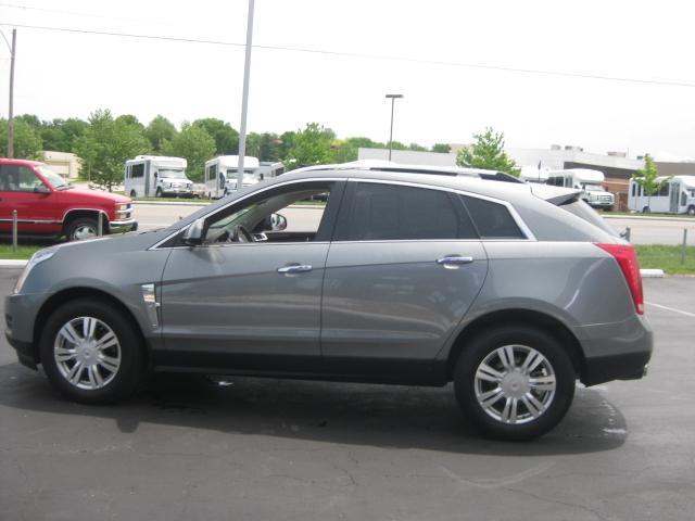 Cadillac SRX 2011 photo 12