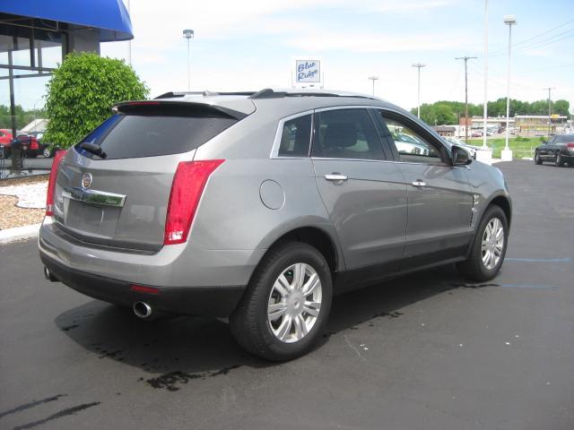 Cadillac SRX 2011 photo 14