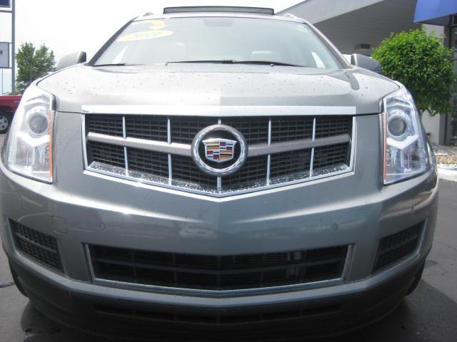 Cadillac SRX 2011 photo 15