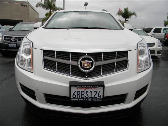 Cadillac SRX 2011 photo 4