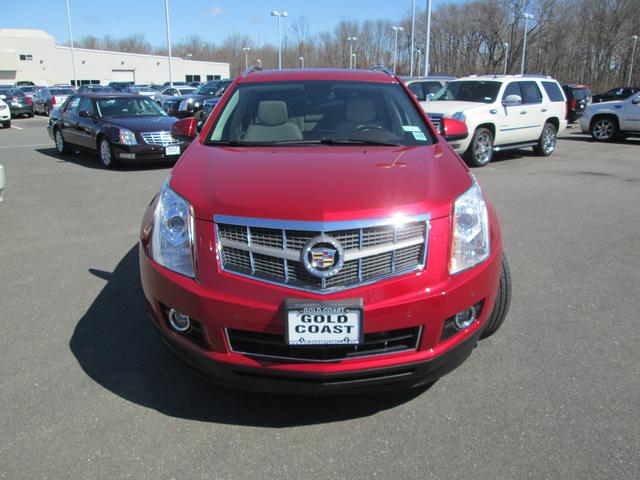 Cadillac SRX 2011 photo 3