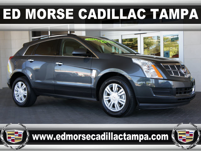 Cadillac SRX 2011 photo 2