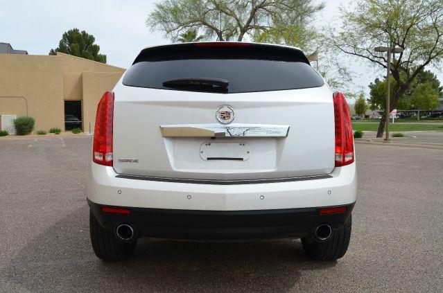 Cadillac SRX 2011 photo 1