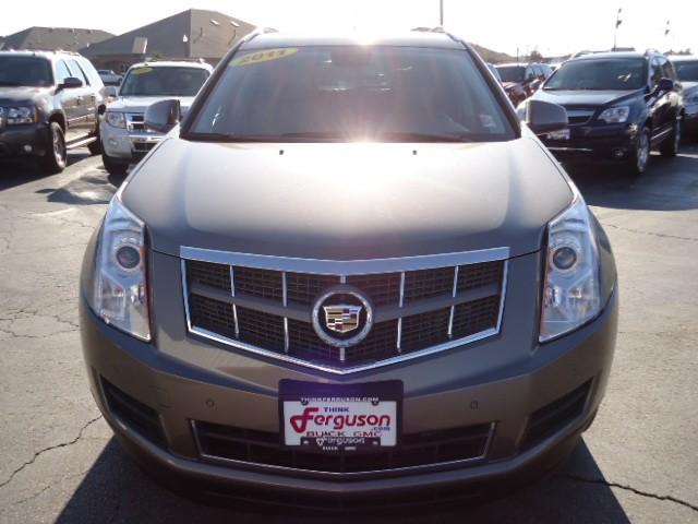 Cadillac SRX 2011 photo 1