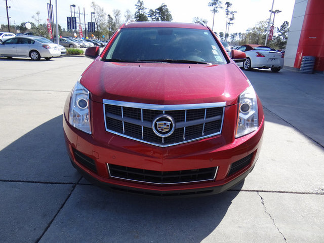 Cadillac SRX 2011 photo 3