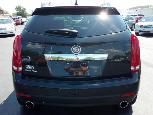 Cadillac SRX 2011 photo 4