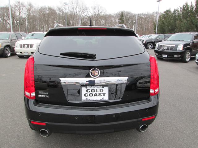 Cadillac SRX 2011 photo 5