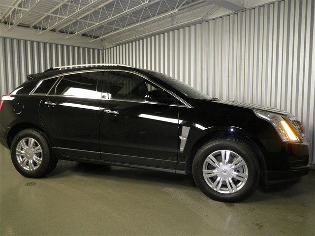 Cadillac SRX 2011 photo 1