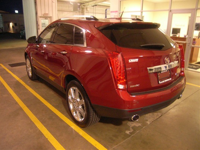 Cadillac SRX 2011 photo 4