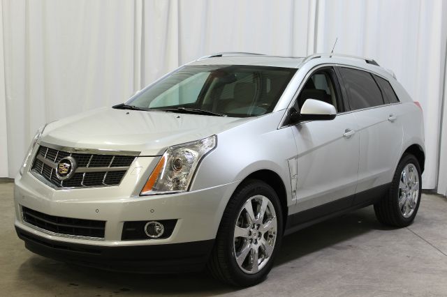 Cadillac SRX Advanced Tech SUV