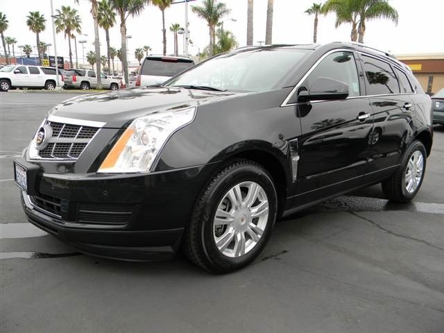 Cadillac SRX 2011 photo 1