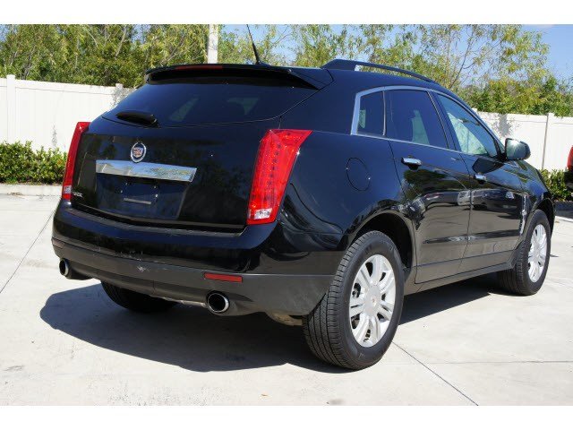 Cadillac SRX Base Unspecified