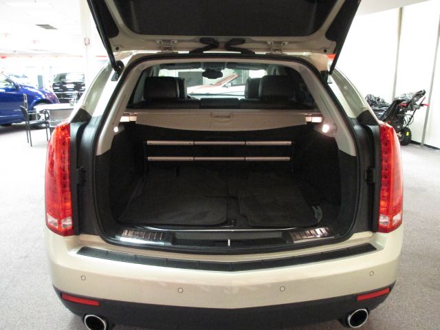 Cadillac SRX 2012 photo 0