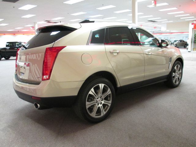 Cadillac SRX 2012 photo 4