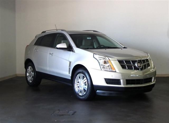 Cadillac SRX 2012 photo 1