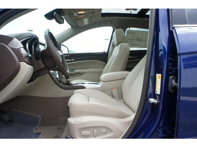 Cadillac SRX 2012 photo 6