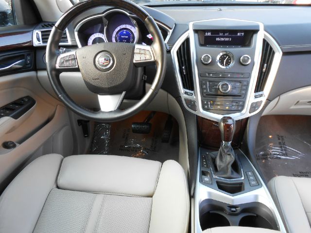 Cadillac SRX 2012 photo 6