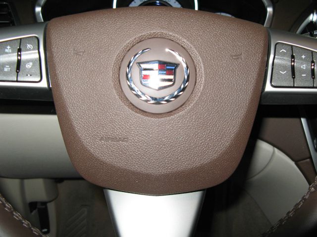 Cadillac SRX 2012 photo 15