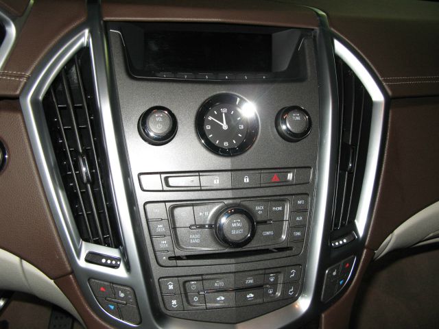 Cadillac SRX 2012 photo 18