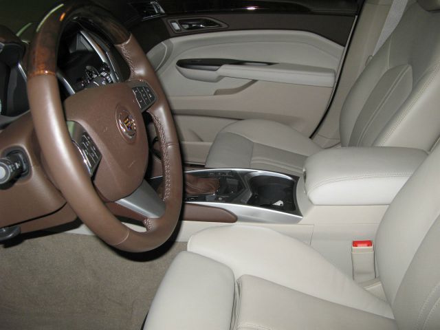 Cadillac SRX 2012 photo 5