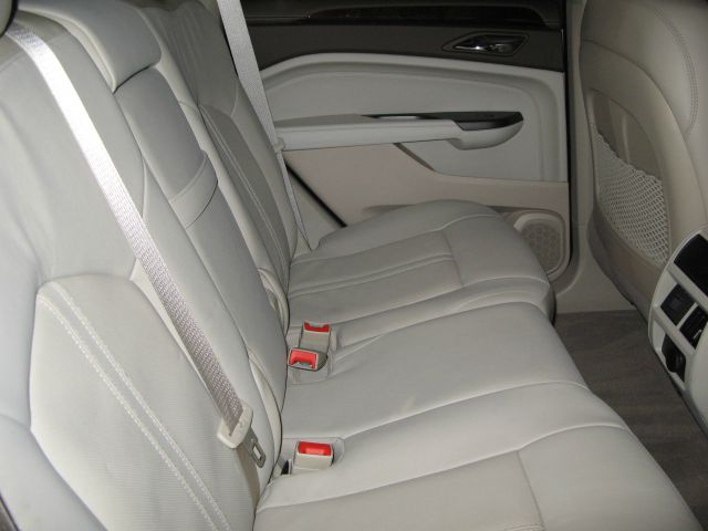 Cadillac SRX 2012 photo 8