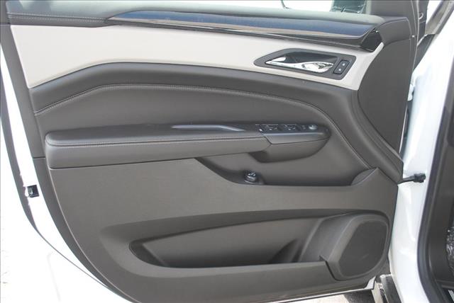 Cadillac SRX 2013 photo 20