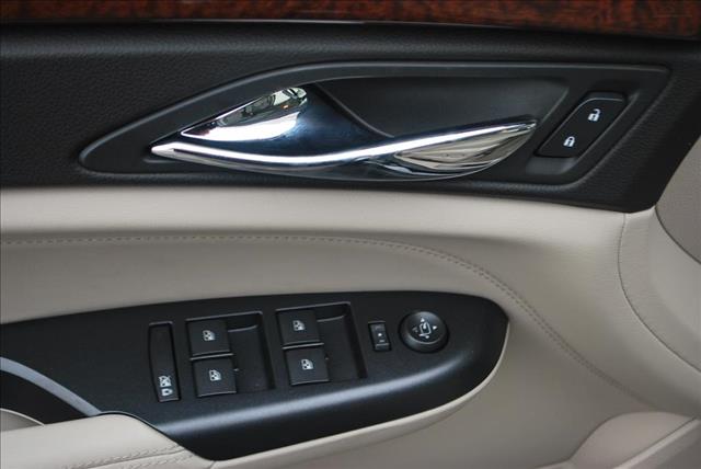 Cadillac SRX 2013 photo 38