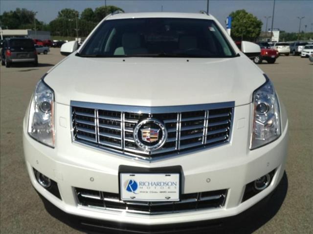 Cadillac SRX 2014 photo 1