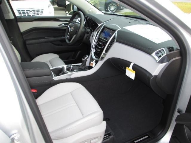 Cadillac SRX 2014 photo 2