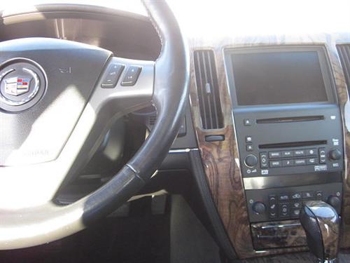 Cadillac STS-V 2007 photo 4