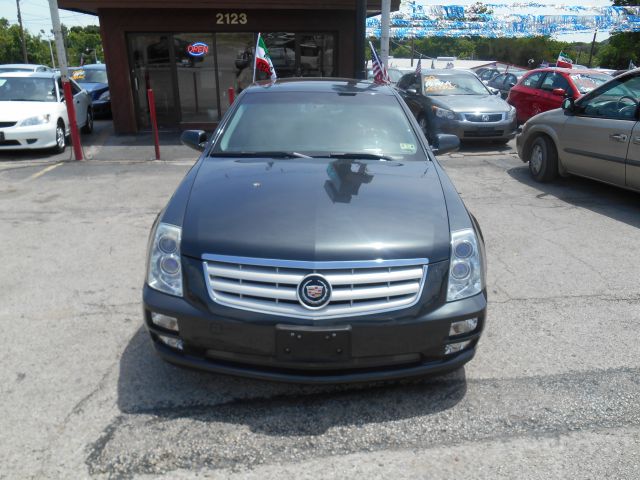 Cadillac STS 2005 photo 1