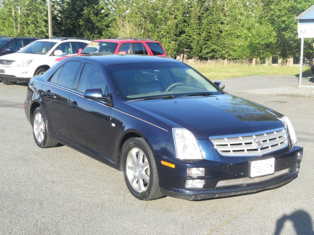 Cadillac STS 2005 photo 2