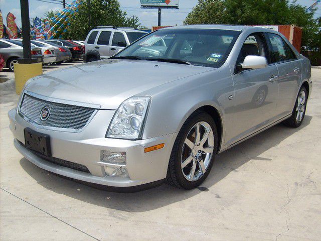 Cadillac STS 2005 photo 4