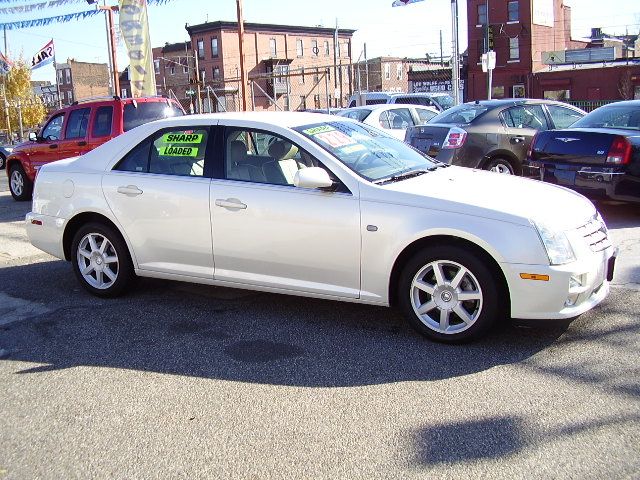 Cadillac STS 2005 photo 1