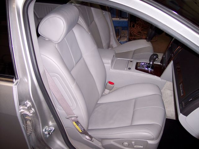 Cadillac STS 2005 photo 17