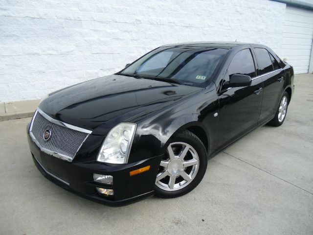 Cadillac STS 2005 photo 4