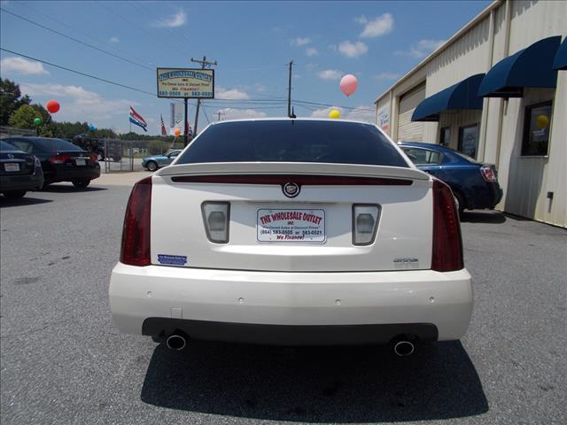 Cadillac STS 2005 photo 3