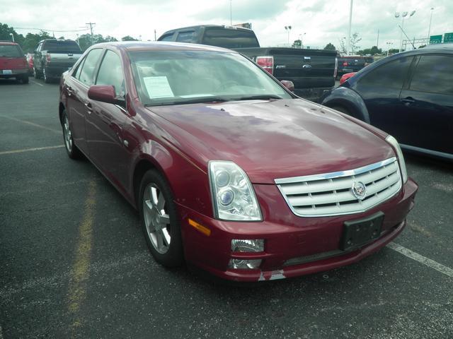 Cadillac STS SE-R Sedan