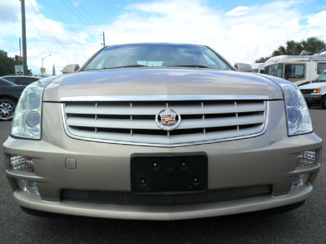 Cadillac STS 2005 photo 13