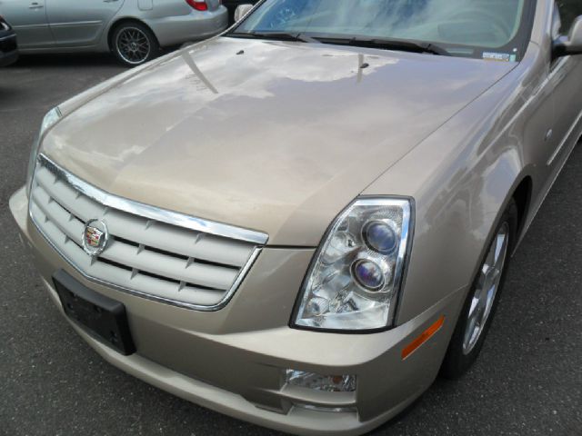 Cadillac STS 2005 photo 6