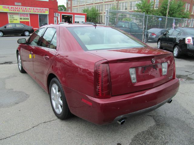 Cadillac STS 2005 photo 1