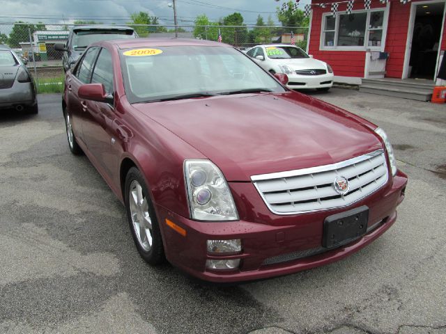 Cadillac STS 2005 photo 3