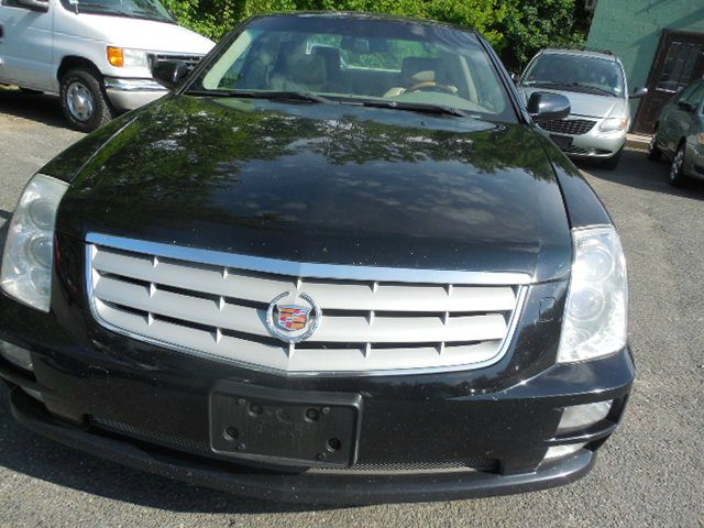 Cadillac STS 2005 photo 3