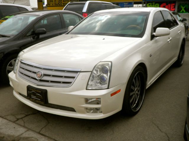 Cadillac STS 2005 photo 4