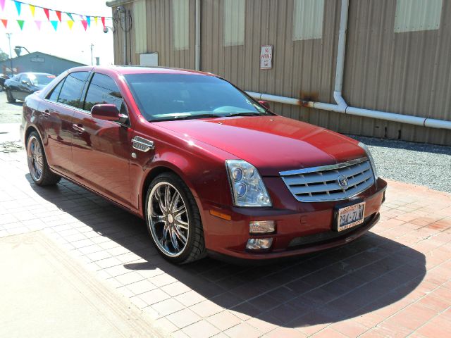 Cadillac STS 2005 photo 20