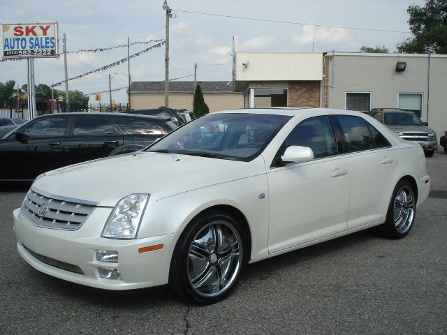 Cadillac STS 2005 photo 3