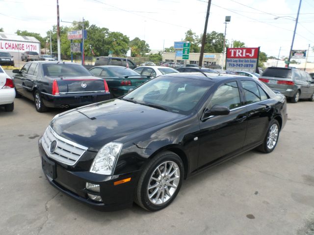 Cadillac STS 2005 photo 1