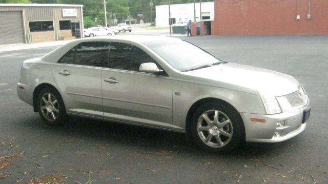 Cadillac STS 2005 photo 4