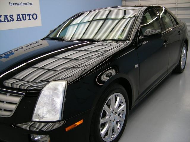 Cadillac STS 2005 photo 30